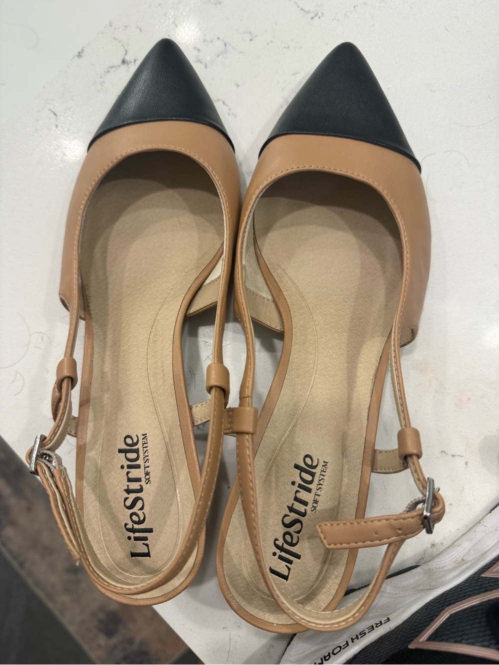 Life Stride Two-Tone Pointed Slingback Flats in Black and Tan